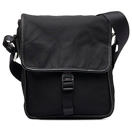 Borsa messenger Prada in tessuto nero con fibbia