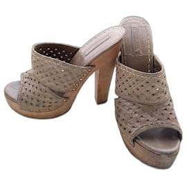 Zoccoli Prada Beige in Pelle Esotica 40