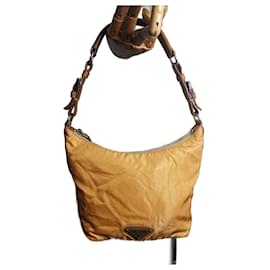 Borsa a tracolla Prada marrone in tessuto