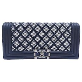 BORSA A MANO CHANEL POCHETTE BOY STRASS SWAROVSKI BLU POCHETTE IN PELLE BLU POCHETTE
