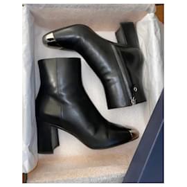Botines Louis Vuitton Louise de Cuero Negro