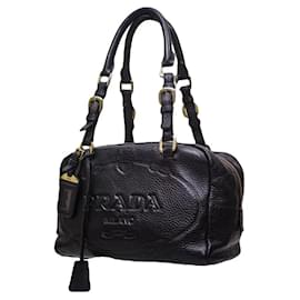 Borsa Bauletto Prada in pelle nera granulata