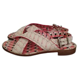 Sandálias Fendi em couro multicolorido