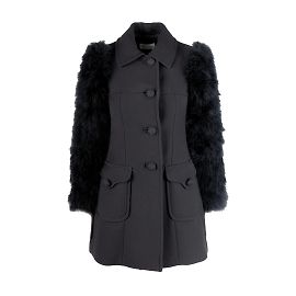 Abrigo de lana con mangas de plumas de animales de Red Valentino