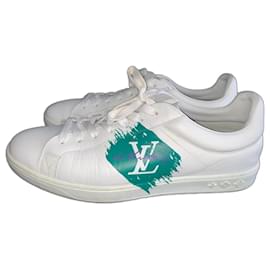 Sneakers Louis Vuitton in pelle bianca