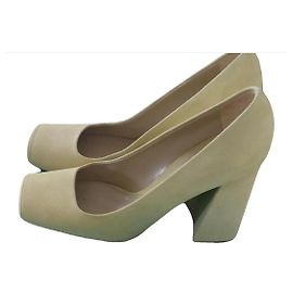 Saltos Bottega Veneta Verde Claro em Pele de Cervo