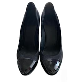 Décolleté Slingback Chanel in raso nero