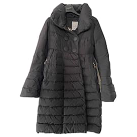 Abrigo de Plumas Moncler Negro XS