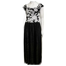 Vera Wang Abito da sera ricamato con gonna in tulle