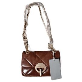 Borsa a mano Vanessa Bruno Nano Luna in pelle marrone