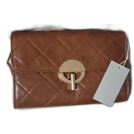 Clutch Vanessa Bruno in pelle trapuntata craquelé Havana Marrone