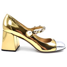 Miu Miu zapatos Mary Jane en cuero dorado