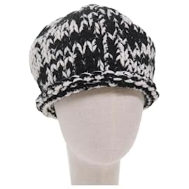 CHANEL COCO Mark Tejidos de punto Sombrero Lana Negro Blanco CC Auth am5382