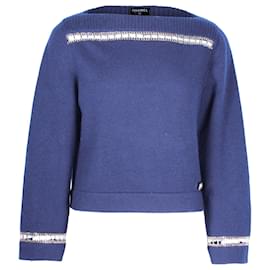 Maglione con scollo a barca con finiture a catena Chanel in cashmere blu navy