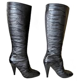 Botas Prada de cuero negro