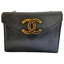 Chanel CC Umhängetasche aus Eidechsenleder schwarz