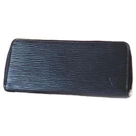 Louis Vuitton Zippy Geldbörse aus schwarzem Epi Leder