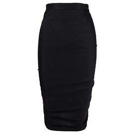 Falda midi barata y elegante de Moschino