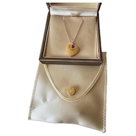 Collar Bulgari Cuore en oro rosa y diamantes