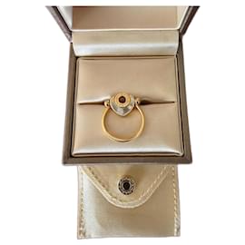Bulgari Cuore Ring Roségold Perlmutt und Diamanten