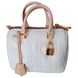 Carolina Herrera Andy 5 Locked Mini Borsa a Tracolla Pelliccia Bianca