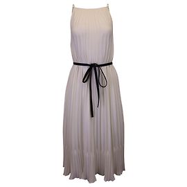 Vestido midi plisado con cinturón de cuero White Label de Proenza Schouler en poliéster color crema