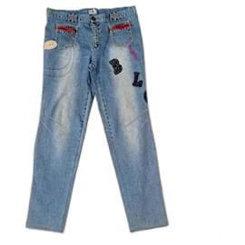 Pantalones rectos de mezclilla Byblos blu estilo urbano.
