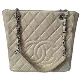 Chanel Petit Shopping Shopper aus weißem Leder