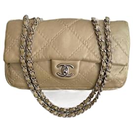 Chanel Classic Handtasche Leder Gold