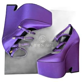 Décolleté Versace Tempest in raso viola scuro