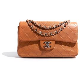 CHANEL - Bolsa de dupla aba atemporal 23 em couro acolchoado marrom