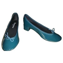 Repetto Manoletinas de Cuero Verni Verde Pato