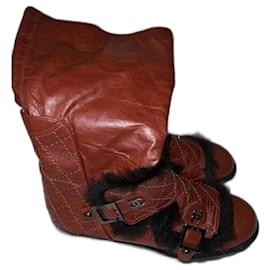 Chanel Stiefeletten Braun Kunstpelz