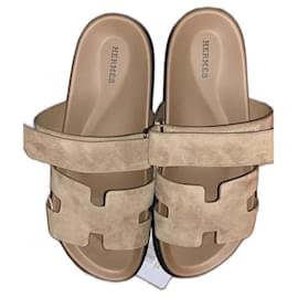 Hermès Chypre Sandalen Wildleder braun beige