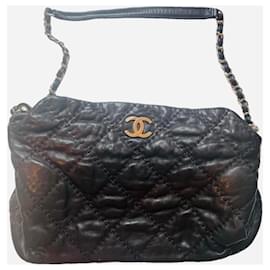 Borsa a tracolla Chanel Hobo in pelle nera