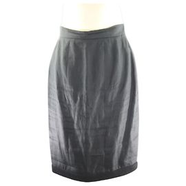 Falda Chanel Negra de Lino Talla 40