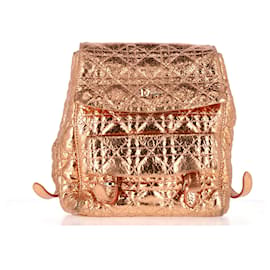 Mochila Dior Stardust en cuero dorado