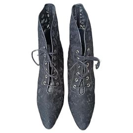 Stivaletti in pizzo nero Laurence Dacade