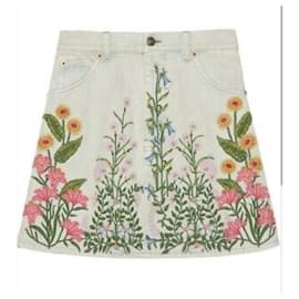 Falda Gucci de denim plateado M