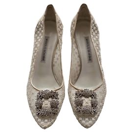 Manolo Blahnik Hangisi in tela décolleté 39