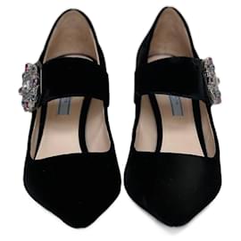 Prada Pumps aus Samt mit Strassknopf Größe 39.5