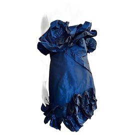 Marchesa Asymmetrisches trägerloses Korsett-Kleid mit Rüschen