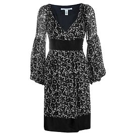 Diane Von Furstenberg DvF Abby Wickelkleid mit Glockenärmeln, reine Seide