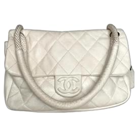 Borsa Chanel Beige in pelle caviar