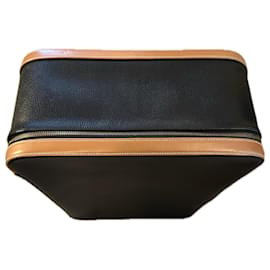HERMES KOFFER- UND KLEIDERBÜGELSET - Hermès