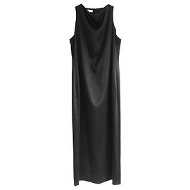 Autre Marque Das schwarze Seidenmaxikleid der Kollektion
