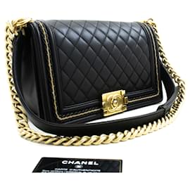 Borsa a tracolla CHANEL con catena da ragazzo in pelle di agnello trapuntata nera con patta