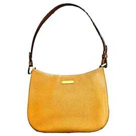 Borsa a tracolla Burberry in pelle color caramello