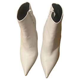 Botas Topshop de couro branco de bico fino
