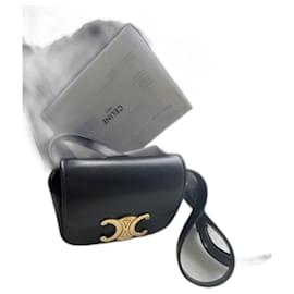 Céline Mini Triomphe Tasche aus schwarzem Leder